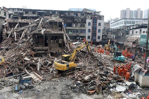 wenzhou china collapse